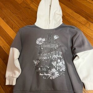 Buckle Gray and White Hoodie